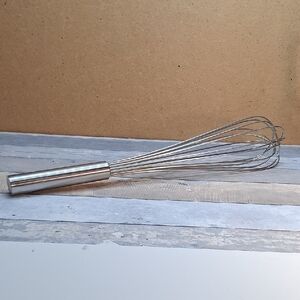 Tar-Hong Stainless Steel Whisk  18/8